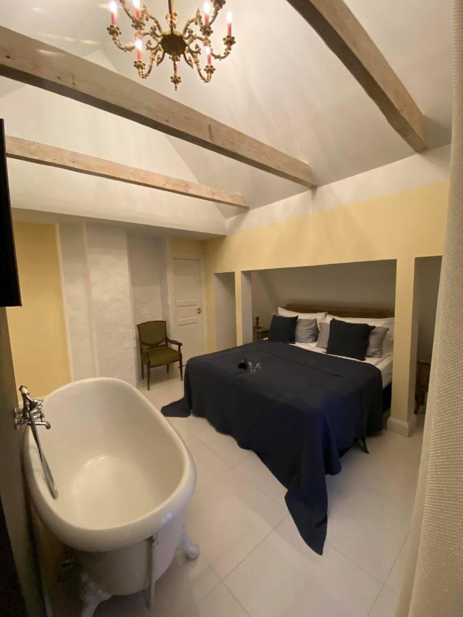 Villa Kertelhof Guesthouse Kärdla Екстериор снимка