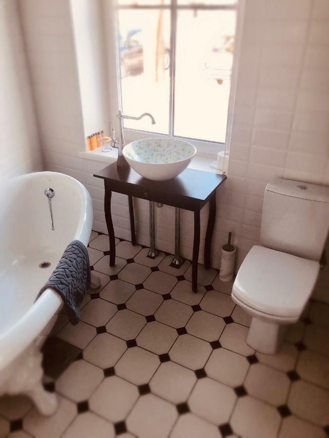 Villa Kertelhof Guesthouse Kärdla Екстериор снимка